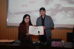 Macintosh HD:Users:apple:Desktop:2018讲座照片:1207_1.jpg