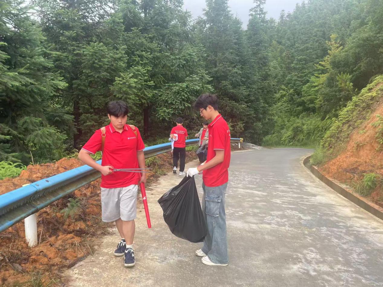 2e1ac45e94d1adb3a6c7736dde5c3f22